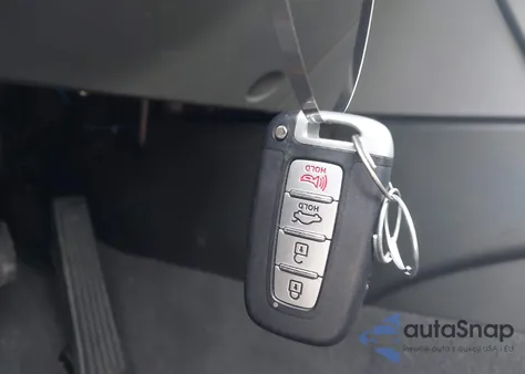 2013 Hyundai Sonata Limited z USA, uszkodzony, nr VIN 5NPEC4AC4DH526122